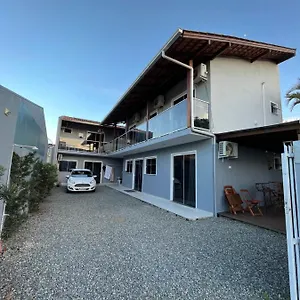 https://suite-privativa-penha-beto-carreiro-e-praias.santa-catarina-brasil.com
