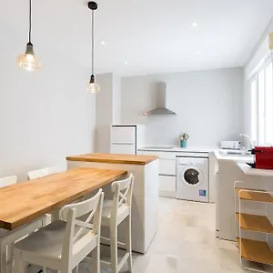  Apartamento Luminoso Tercera Planta